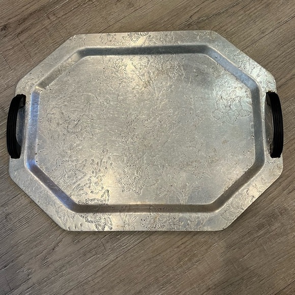 Vintage Forman Family Aluminum Serving Tray Handled Embossed Floral Pattern 15” - Picture 6 of 14